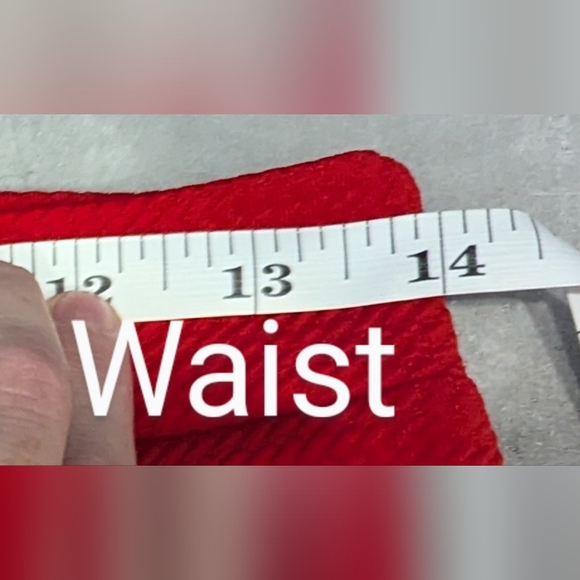 Red Pencil Skirt (lots of stretch!) - Picture 5 of 6